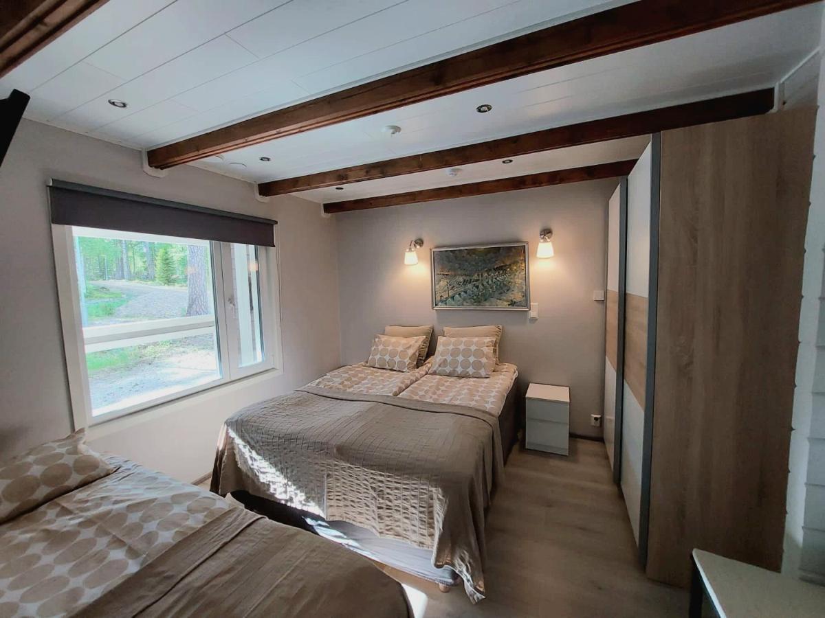 Chalet Norva 罗瓦涅米 外观 照片