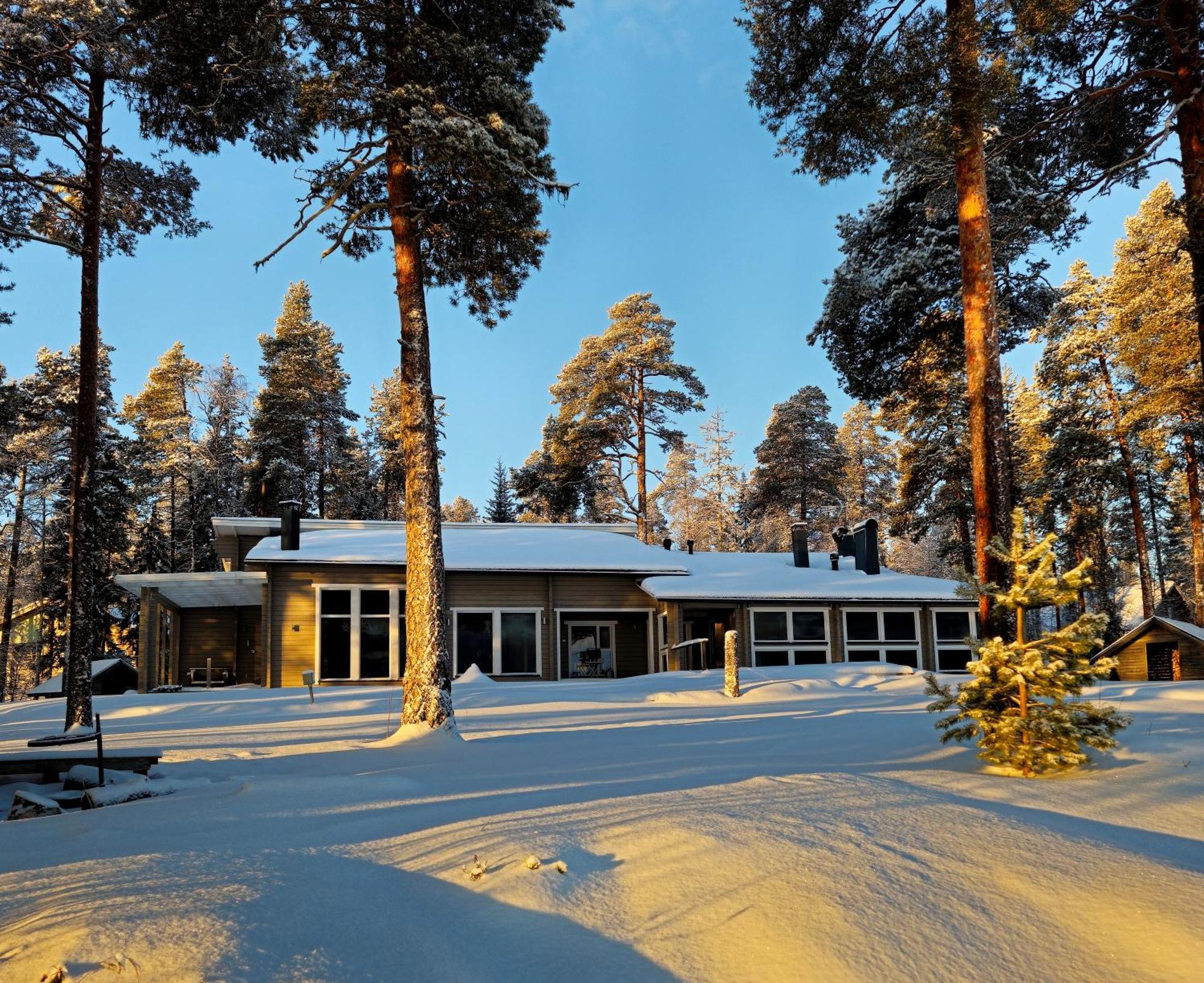 Chalet Norva 罗瓦涅米 外观 照片